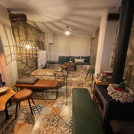 شقة فندقية Est 1925 Vrachos